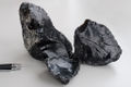 1024px-Hand Pieces of Obsidian.jpg
